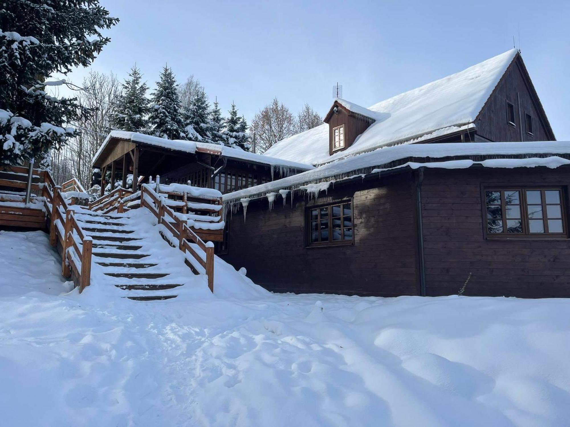 Penzion Harry Na Sjezdovce Krkonose Hotel Vysoké nad Jizerou Exterior foto