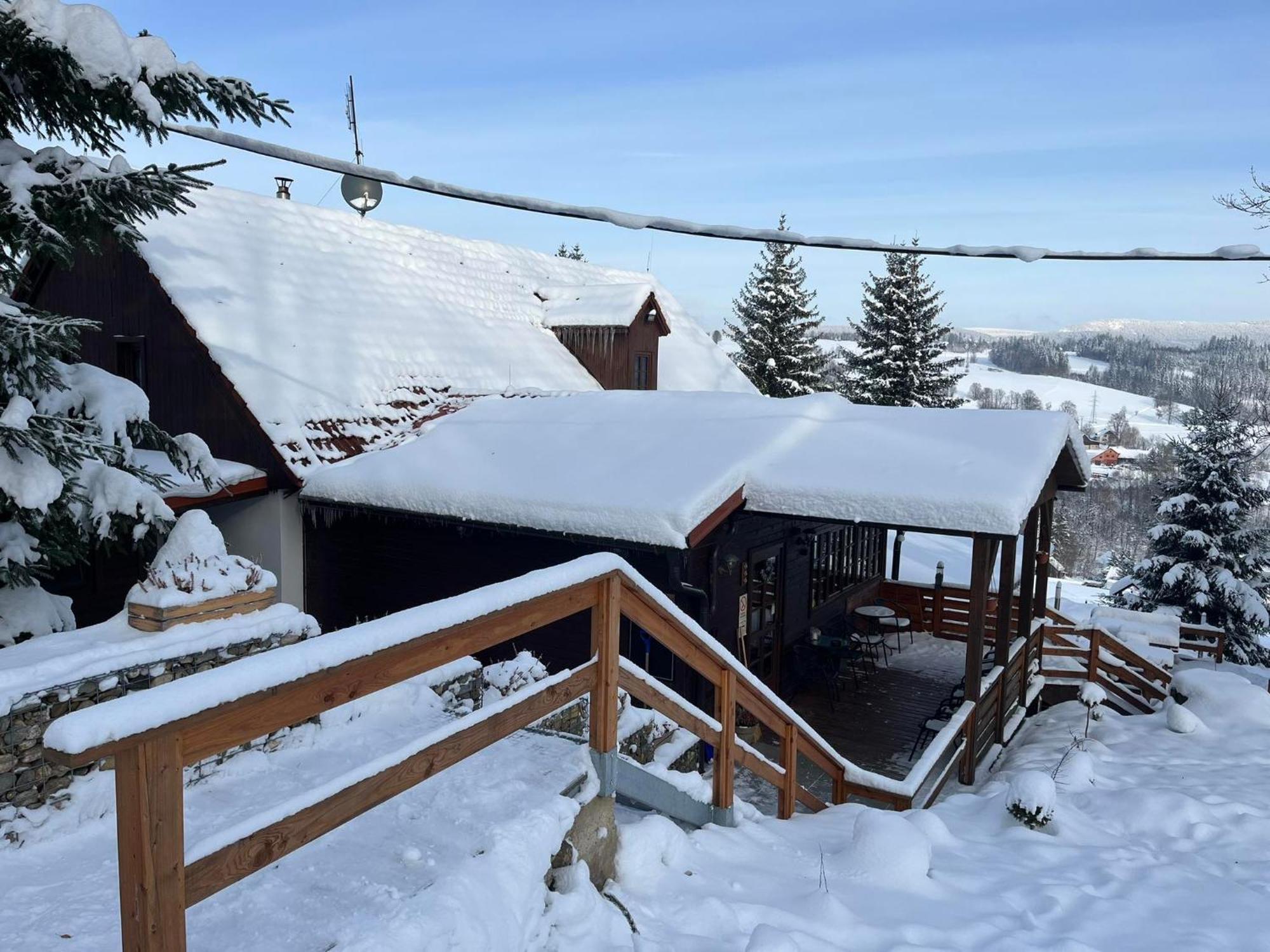 Penzion Harry Na Sjezdovce Krkonose Hotel Vysoké nad Jizerou Exterior foto